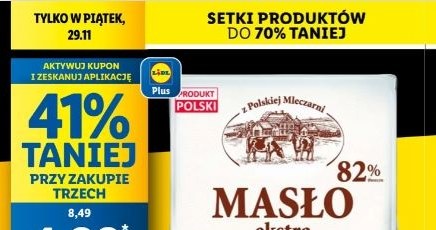 A leaflet with a discount store promotion /lidl.pl