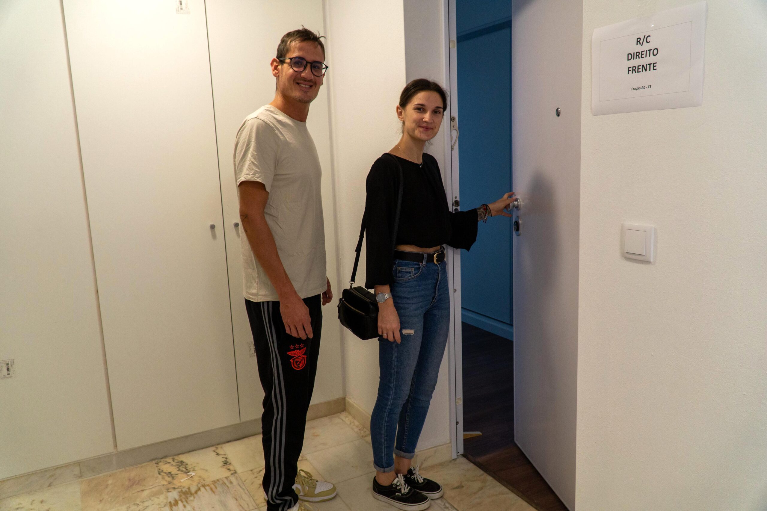 Families from Olhão visit for the first time houses they will soon move to