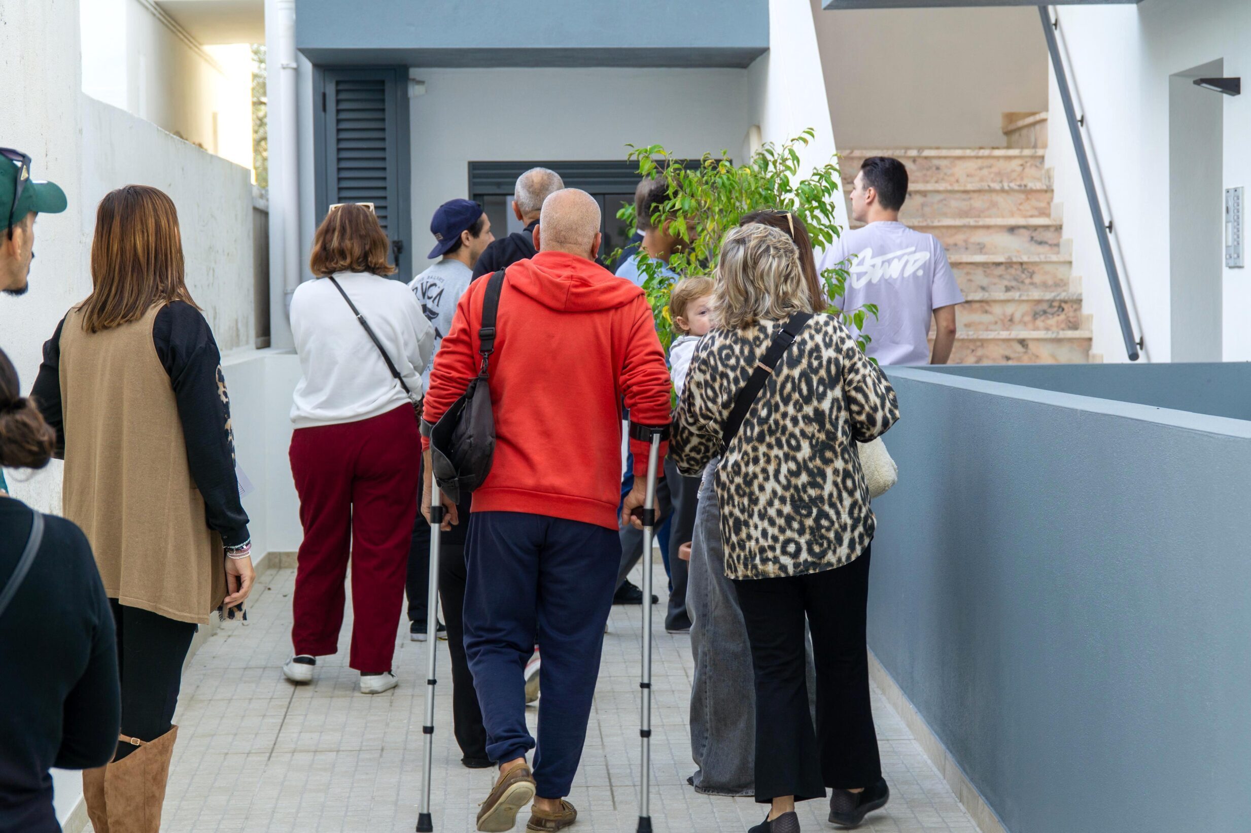 Families from Olhão visit for the first time houses they will soon move to
