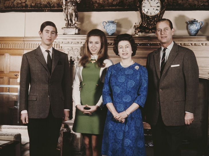 What kind of mother was Elizabeth II to her children?