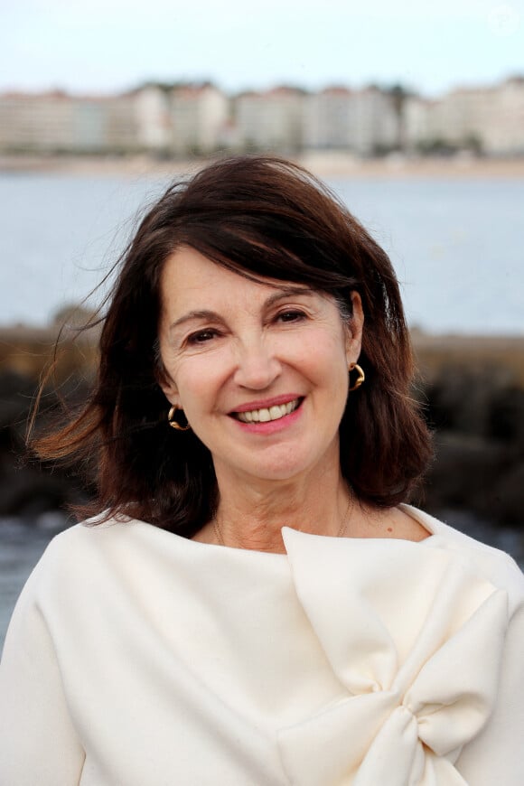 Zabou Breitman is a happy mother! Exclusive - Zabou Breitman, president of the jury - Photocall of the jury during the 11th edition of the Saint-Jean-de-Luz International Film Festival. © Patrick Bernard / Bestimage