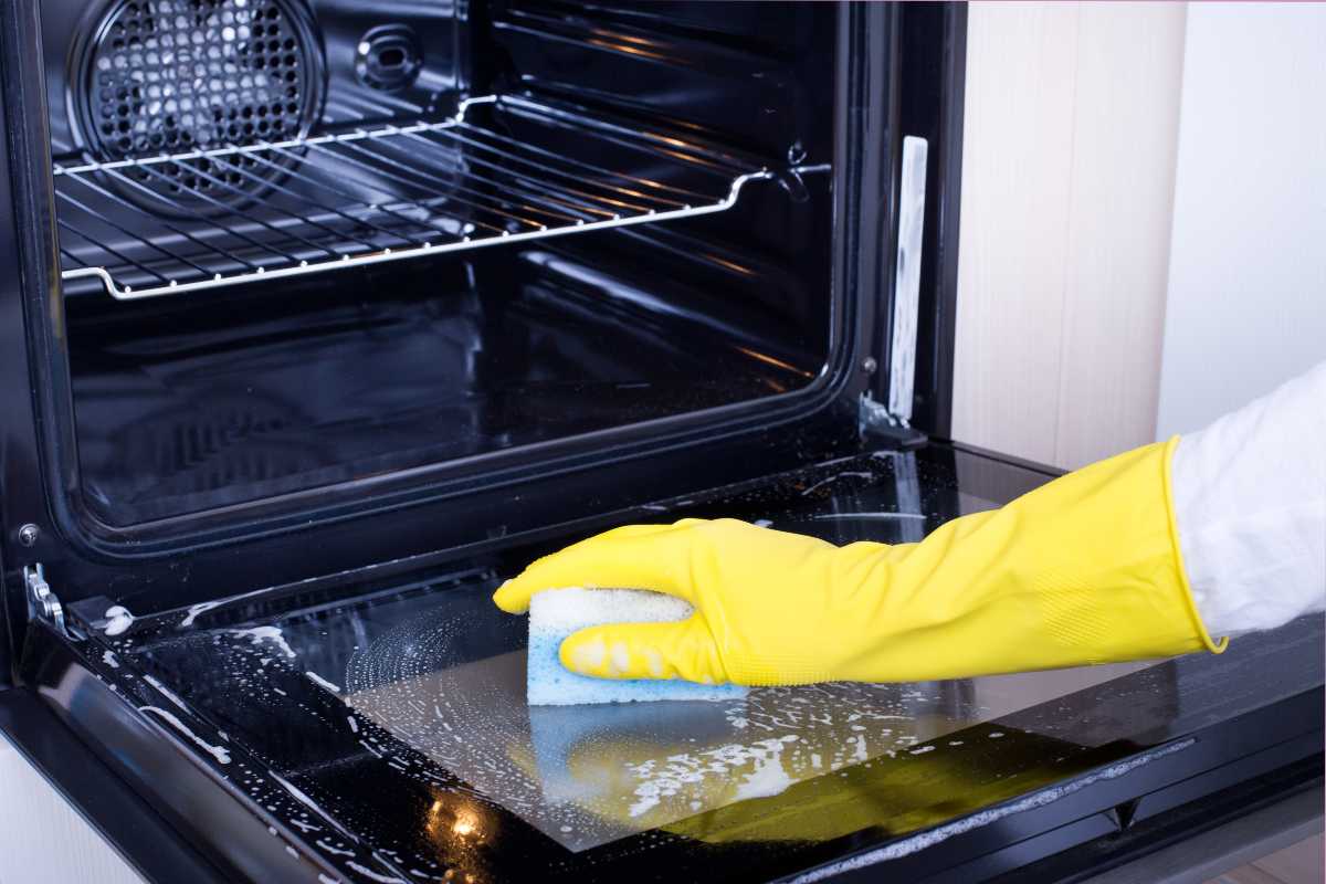 Clean with dishwasher tablets