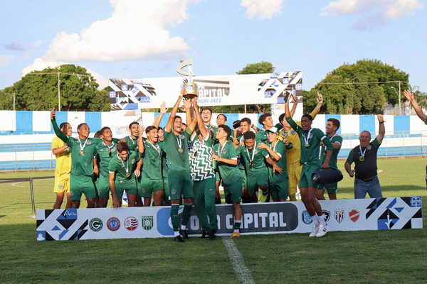 Bahia faces Vila Nova (GO) and Vitória takes on Fortaleza (CE) in the debut; Goiás is the current champion