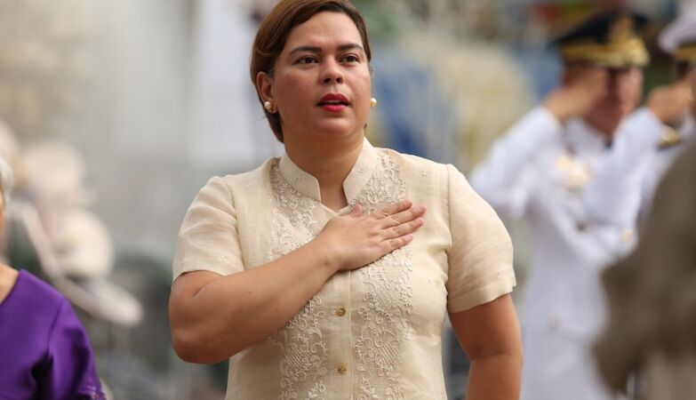 If she dies, the Vice President of the Philippines will kill the President (and her family)