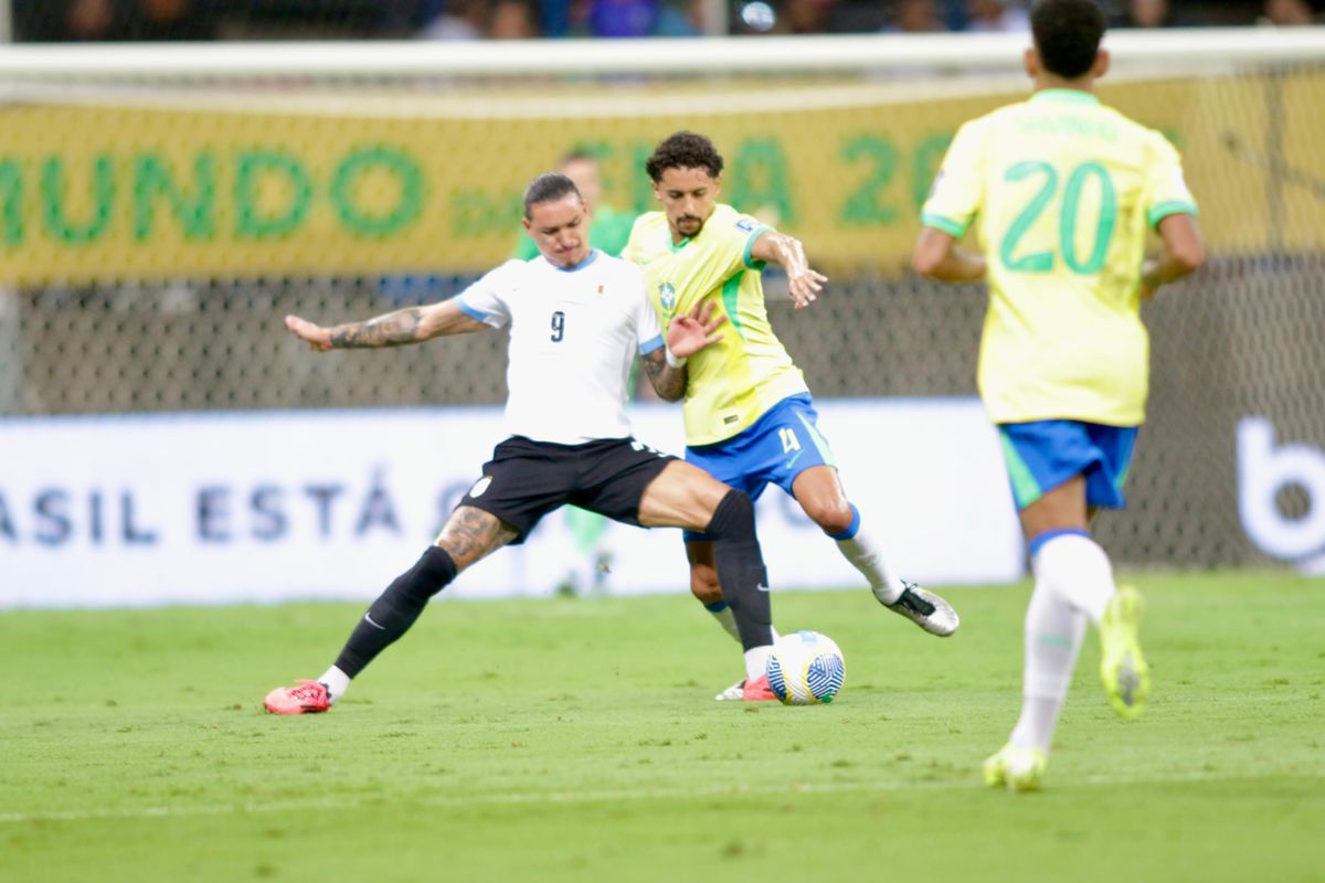 Brazil played a tepid game and only drew with Uruguay at Fonte Nova