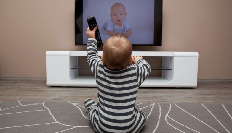 European babies watch Russian advertising on Baby TV