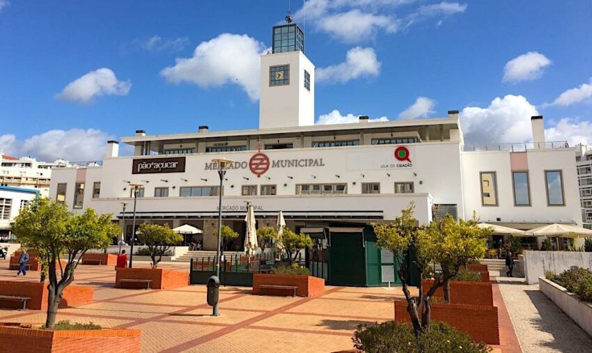 Ambifaro Store now serves the Citizen's Store in Faro