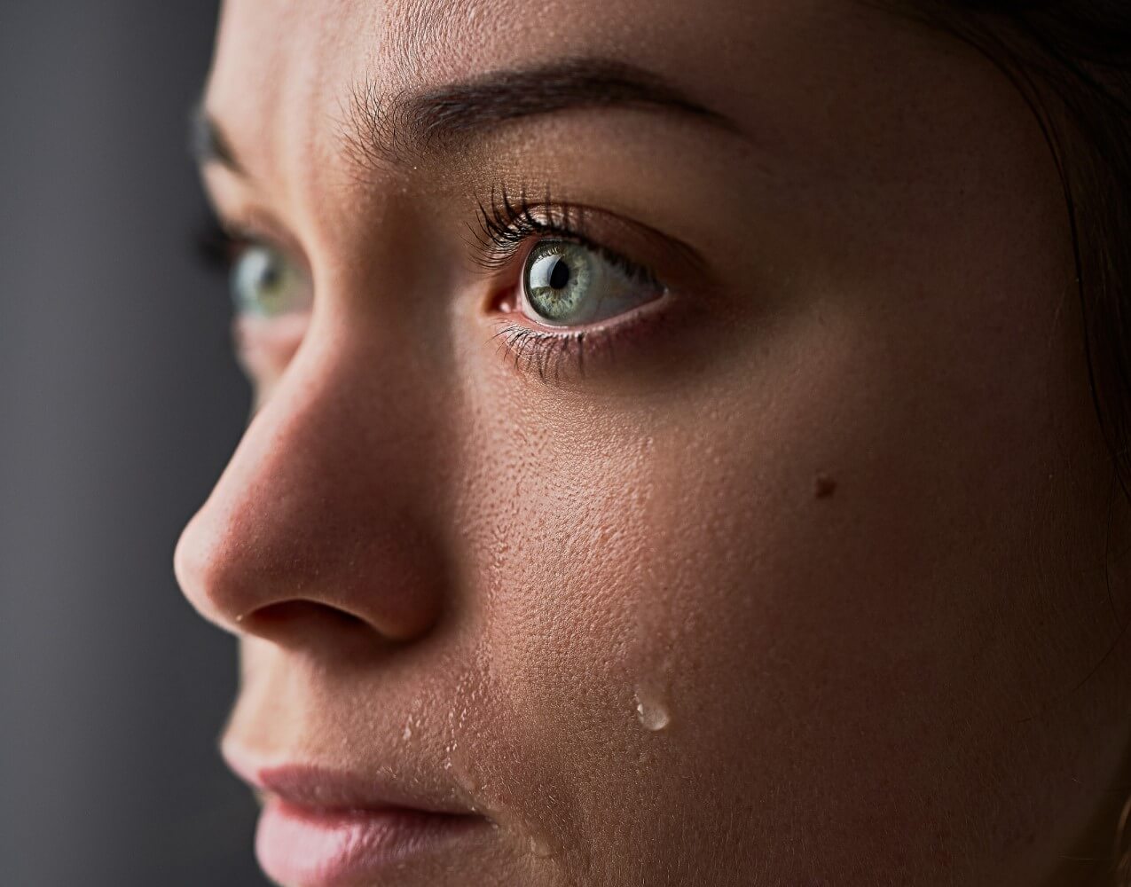 In the night from September 30 to October 1. dreams can be prophetic. Find out what tears and other symbols mean in a dream