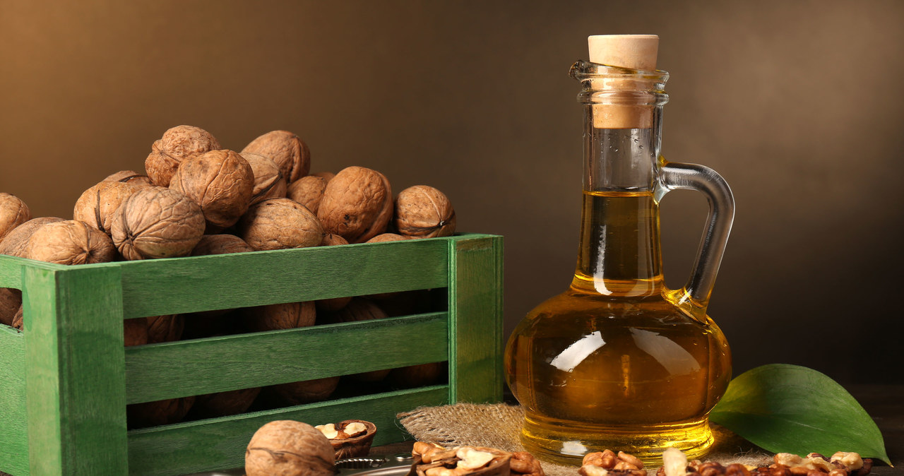 Walnut oil effectively reduces the level of bad cholesterol