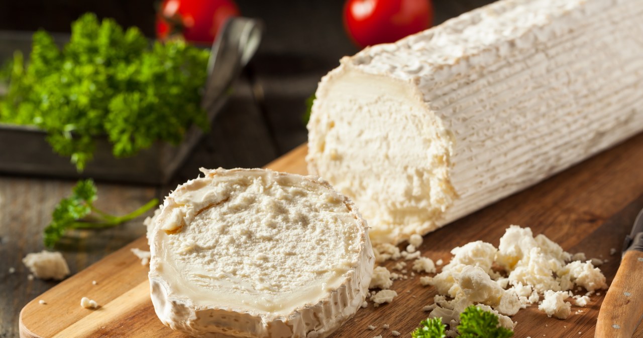 It is full of vitamins and helps lower sugar levels. This cheese is the best choice