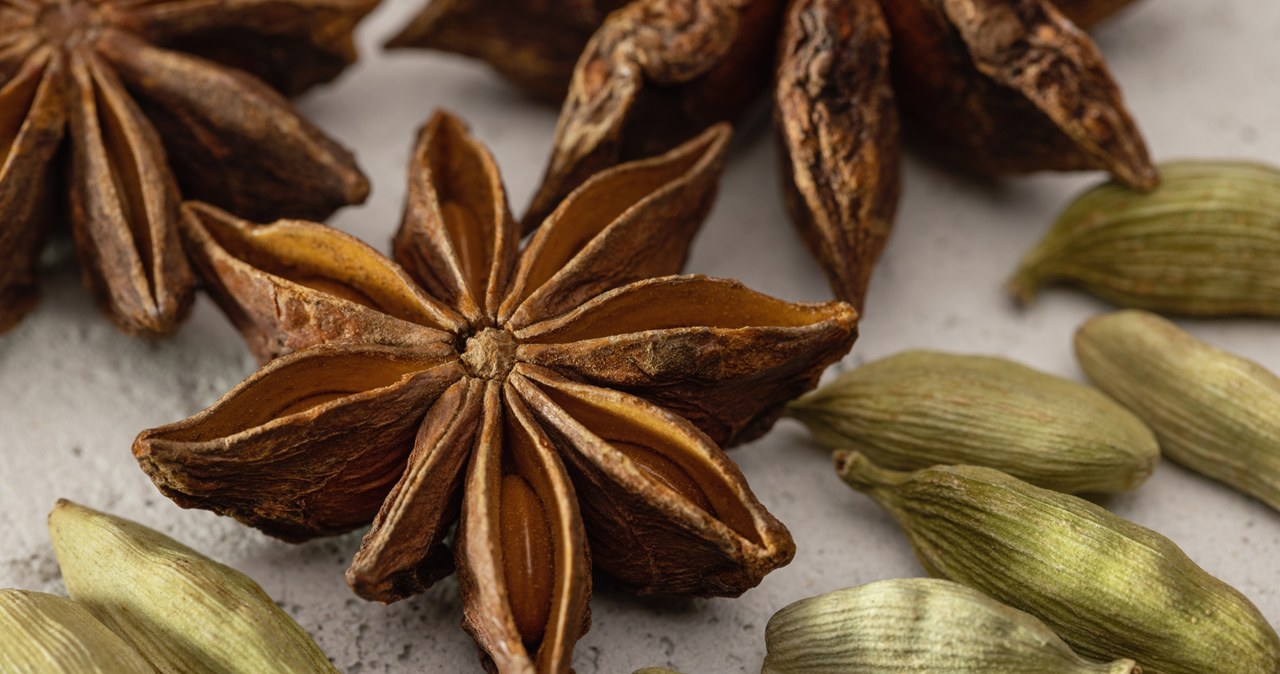 Anise and cardamom are spicy spices that can be added not only to dishes, but also to coffee. /123RF/Picsel, 123RF/Picsel