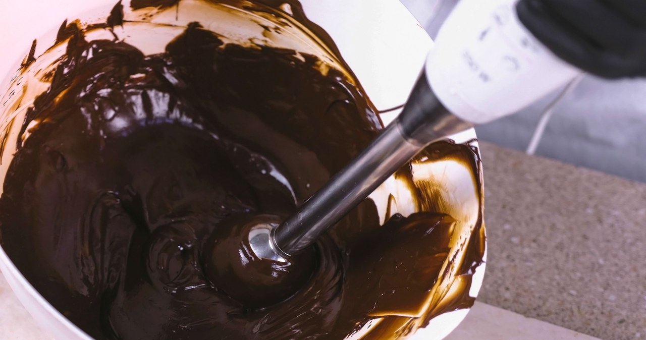 A confectioner's patent for the perfect chocolate icing. It sets quickly and does not crack the cakes