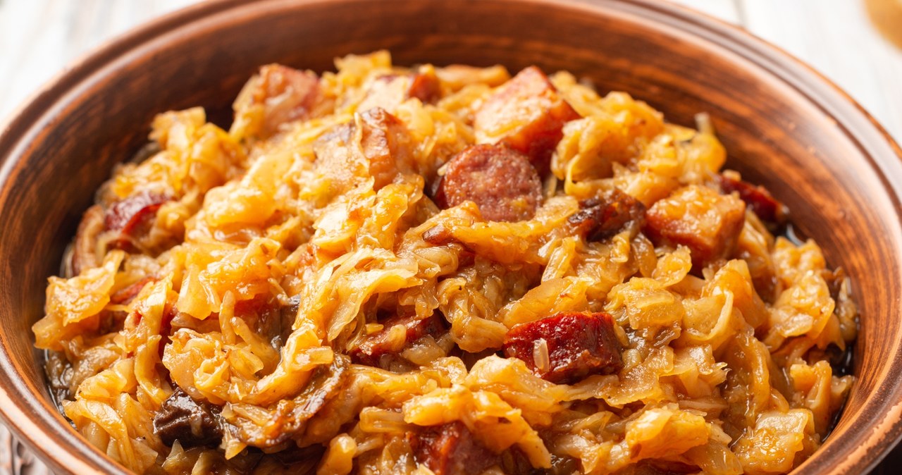 How to make the perfect bigos for Christmas? Only according to grandpa's old, proven recipe