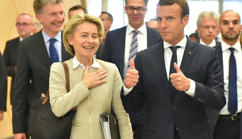 EU and Mercosur sign the largest trade pact in the world. Macron watches ships (literally)
