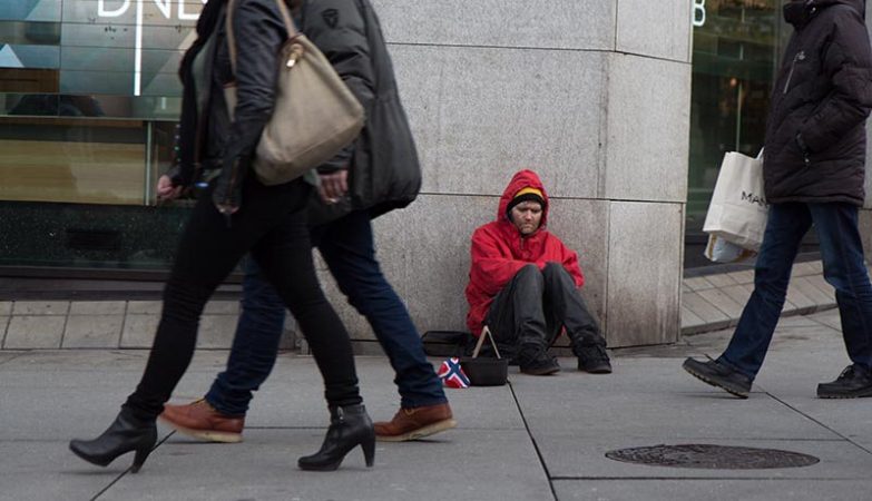 They work but don’t have a home: accommodation center opens in Lisbon