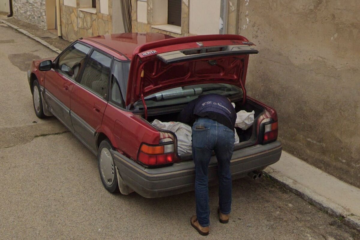 Google Street View murder plot in Spain. He was caught putting a dead body in the trunk of his car