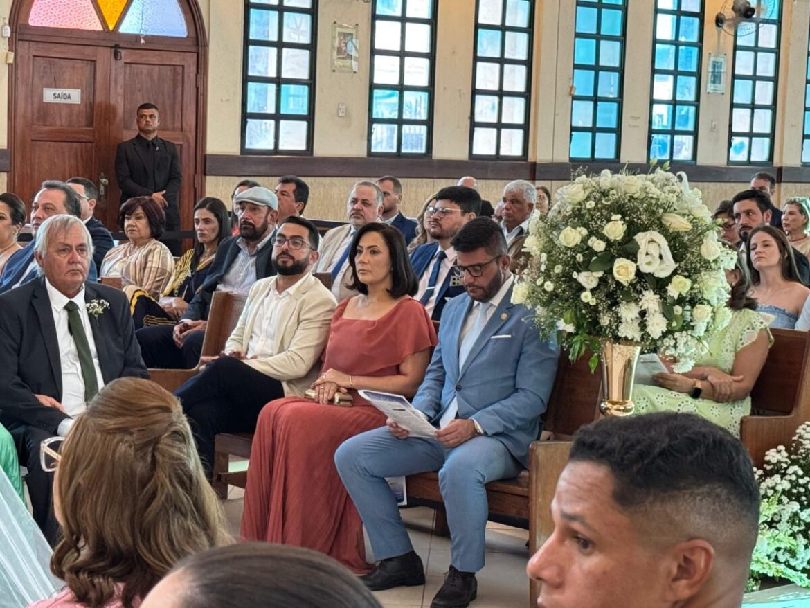 Gladson, Bittar and Mailza: authorities attend Bocalom and Kelen's wedding
