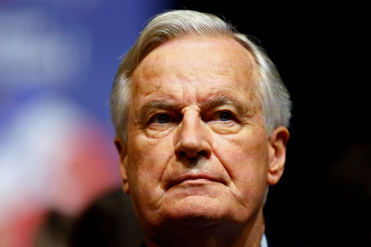 Μαρίν Λεπέν: Απειλεί να ρίξει την κυβέρνηση Μπαρνιέ