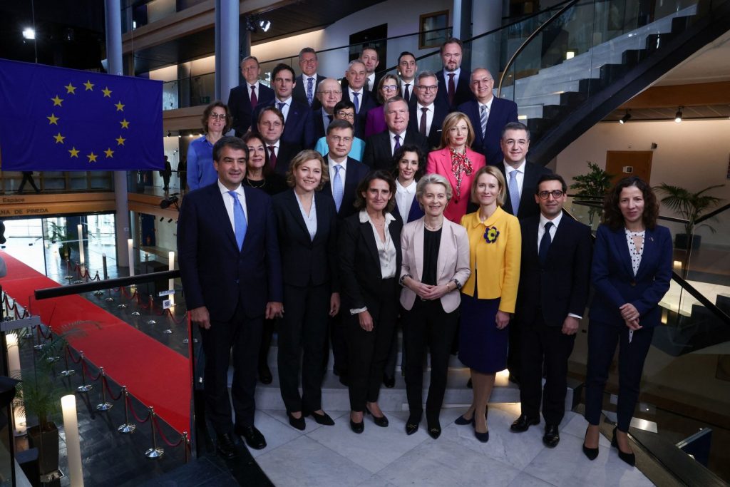 The new von der Leyen Commission "gets to work" - The people and the goals