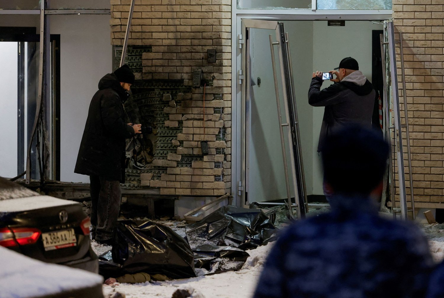 Russia: Chief of Nuclear Defense Forces Dead - Electric Skateboard Bomb Explodes