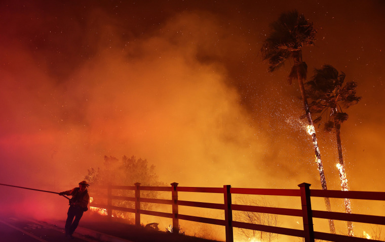 Franklin Fire Spreads Quickly 5 Miles North Of Downtown Malibu