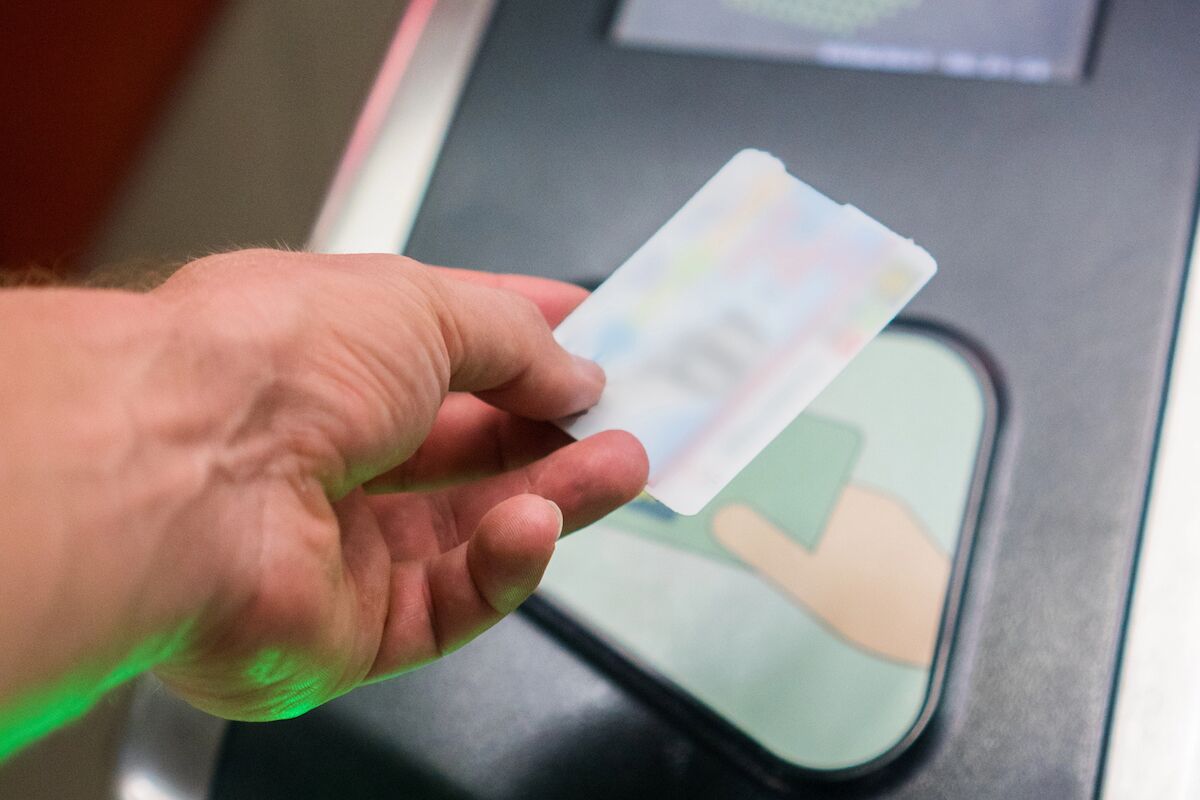 Oeste is about to be the first region with free road transport