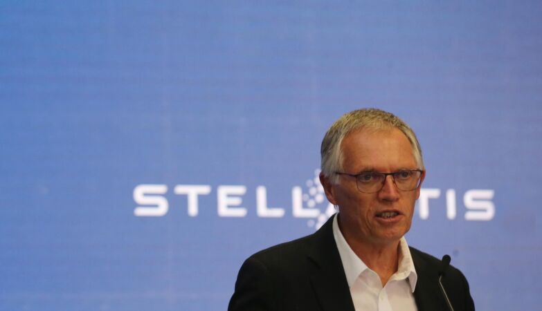 Carlos Tavares left Stellantis