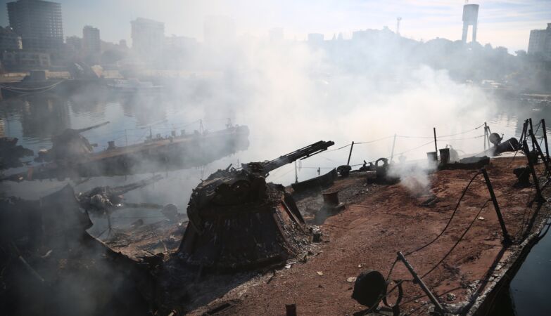 Calm in Syria reigned… zero days. Israeli bombs have been raining on Damascus since Sunday