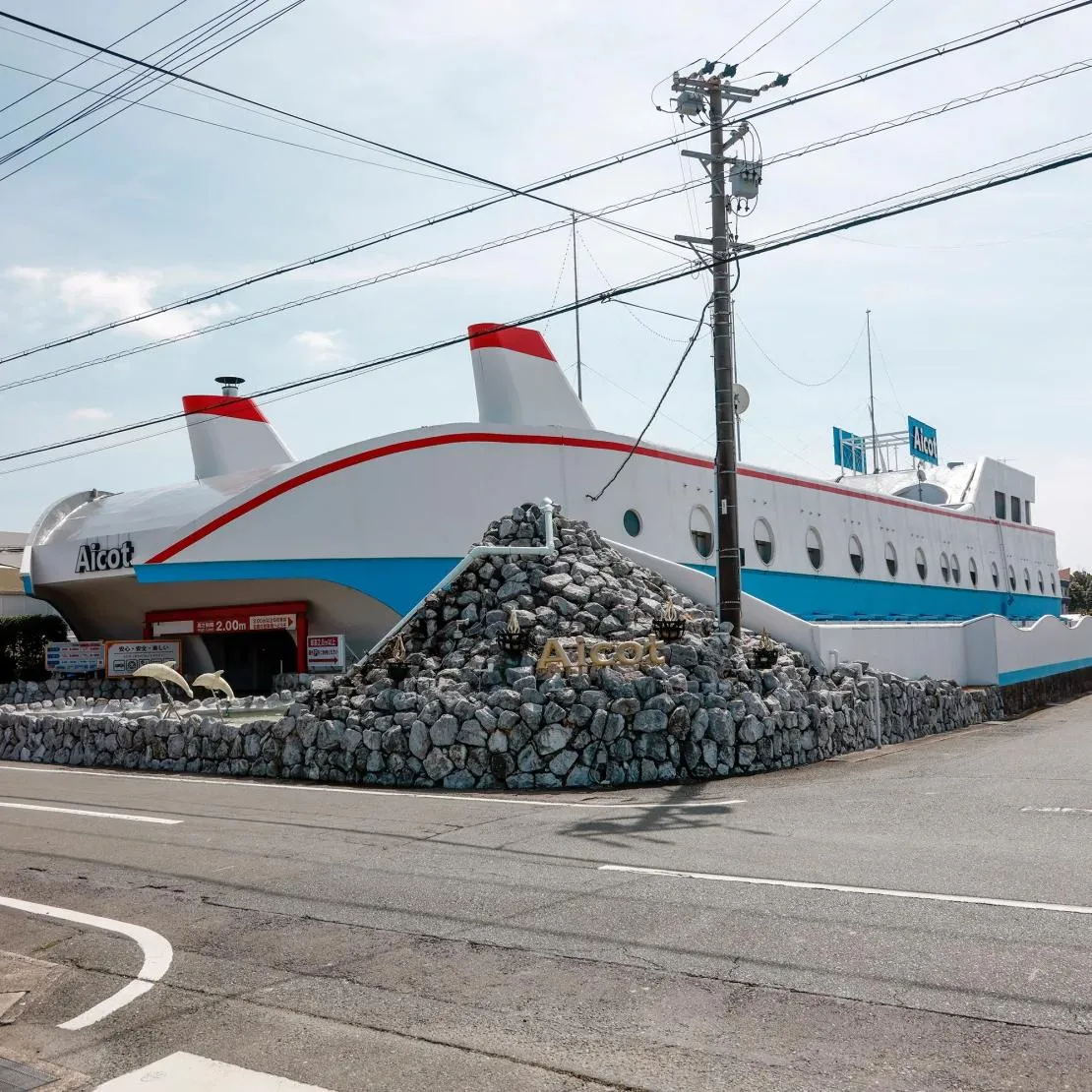 This French photographer went to Japan in search of the most surreal "love hotels". And found them