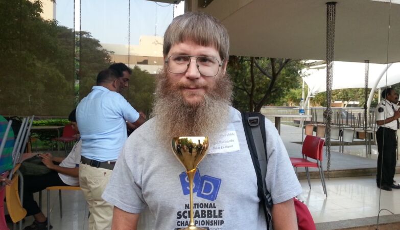He won the world scrabble championship in Spanish… but he doesn't know how to speak Spanish