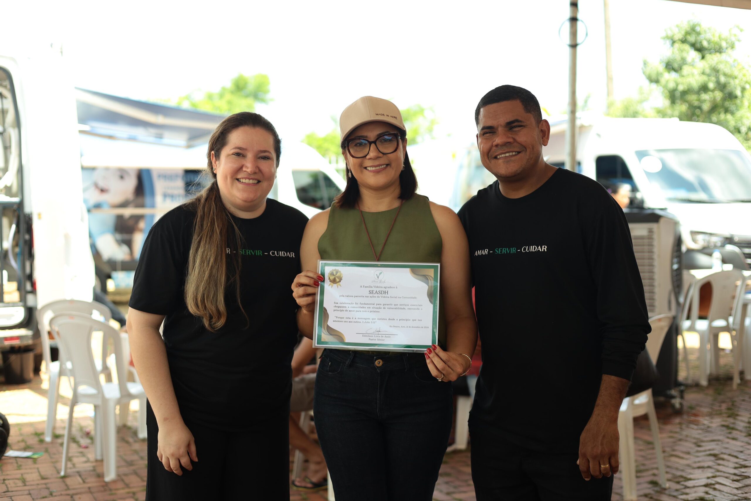 Videira na Comunidade serves around 800 people in Christmas solidarity action in Cidade do Povo