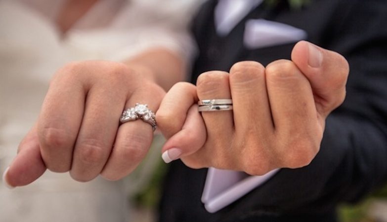 Austrian couple suspected of getting married and divorced 12 times to cheat the State