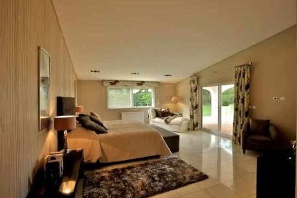 Ayrton Senna lived in a mansion in the Algarve, Portugal