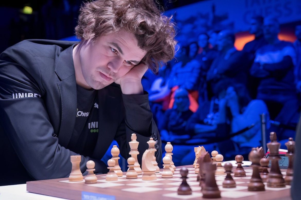 A pair of jeans threw chaos into the world of chess (again)
