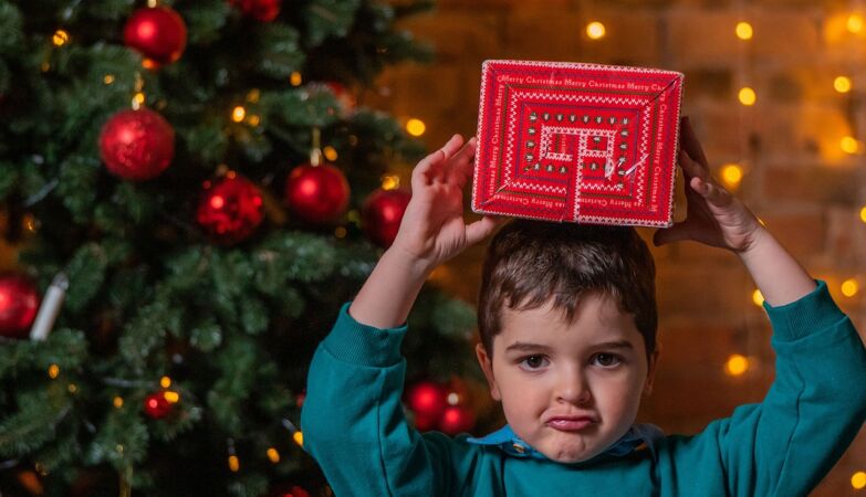 Green and red are the colors associated with Christmas. Why?