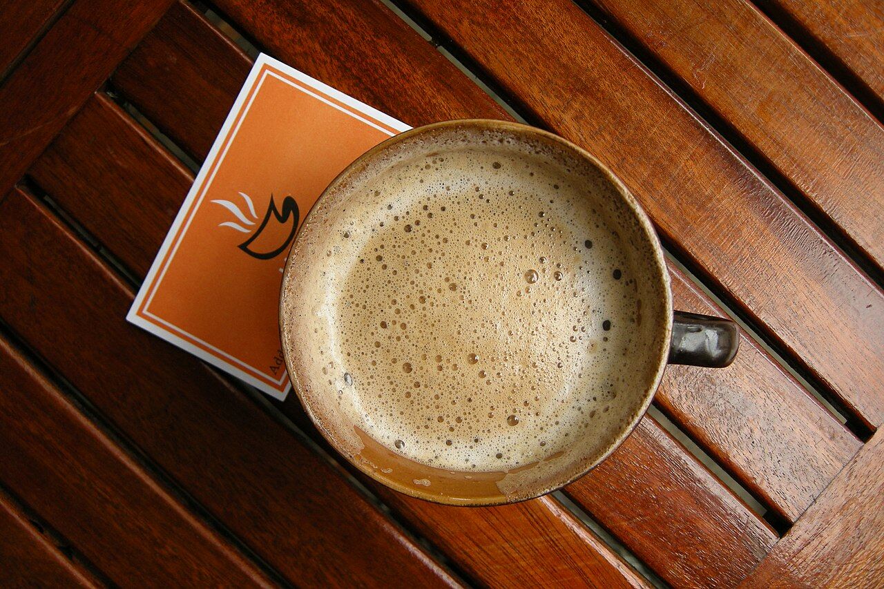 Drinking coffee can give you two more years of life, says Portuguese study