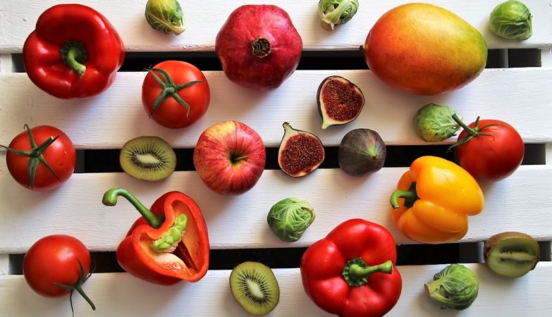 Twin study links depression to the amount of fruit and vegetables we eat