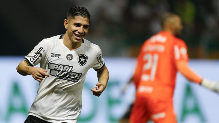 Savarino: quanto o Botafogo quer para vender o atacante? image