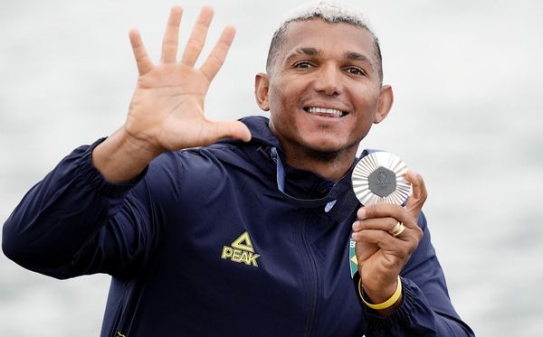 Isaquias Queiroz and his fifth Olympic medal