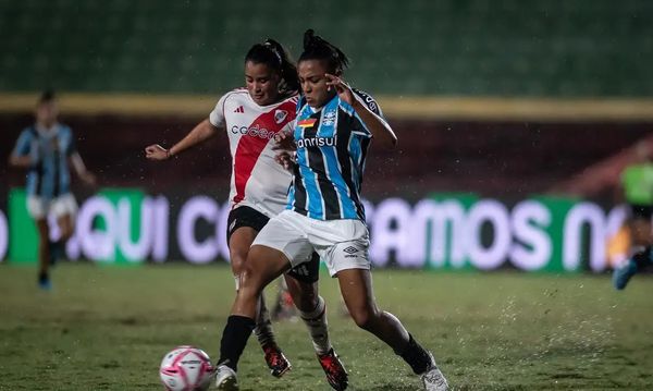 Game between River and Grêmio