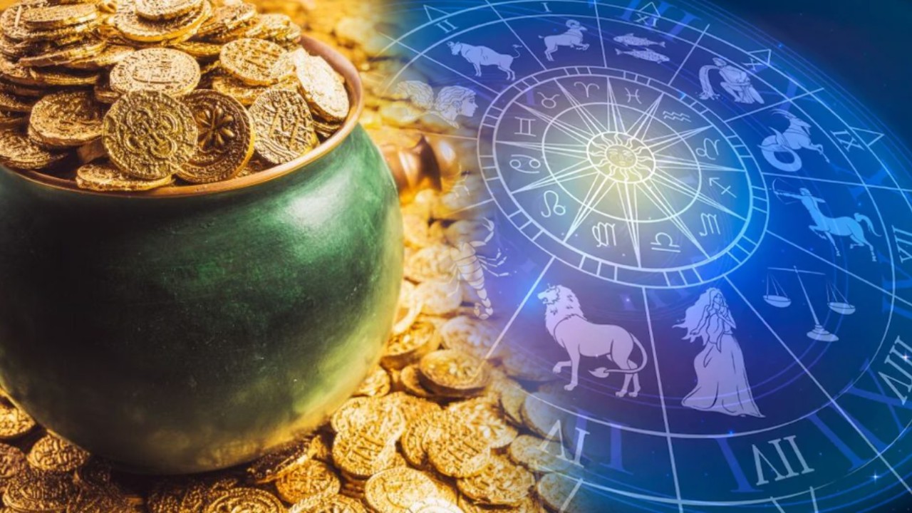 Four zodiac signs that boast about money in December. The lucky chariot will make a wedge in the gate of their destiny