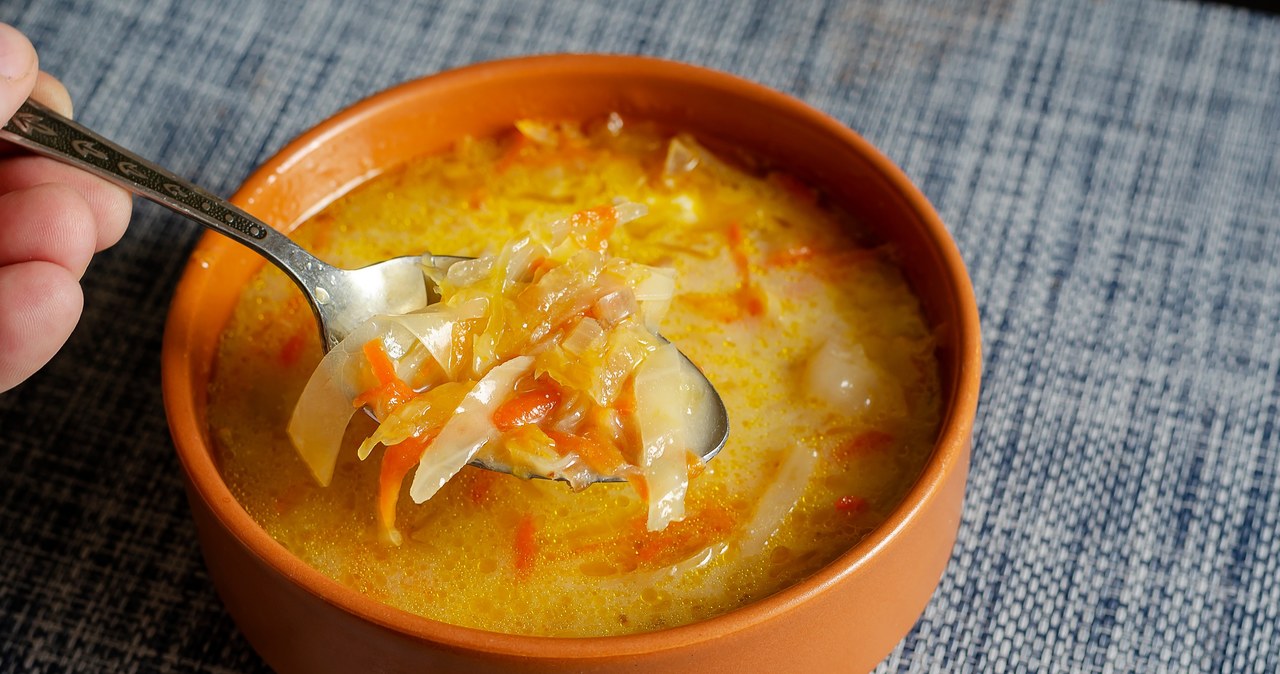 Cabbage soup supports the weight loss process