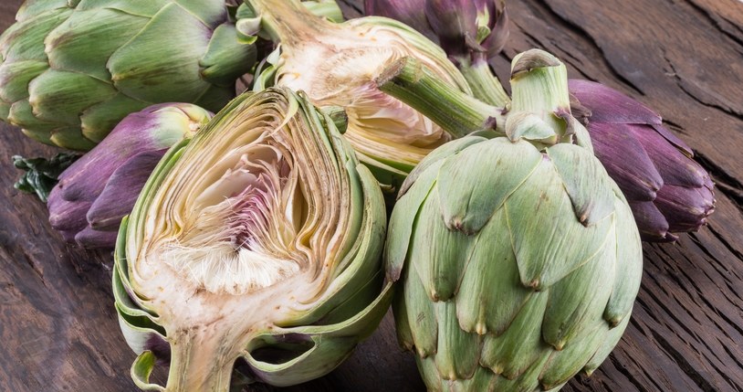 Artichokes are popular in Mediterranean cuisine. They can be included in the menu in many ways. /123RF/PICSEL