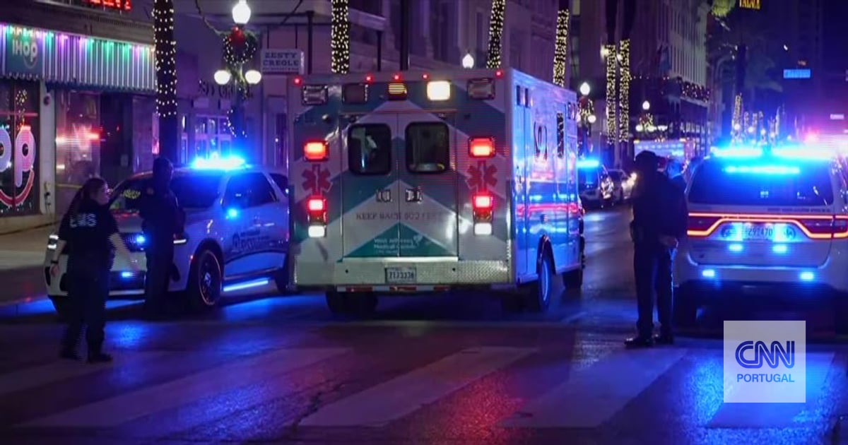 Images of New Orleans after a collision that killed at least 10 people