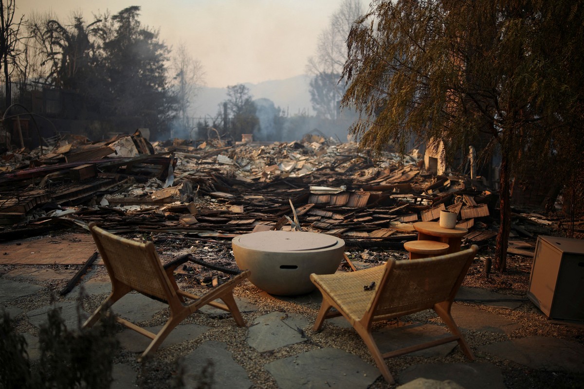 Fire in Los Angeles: Biblical disaster - Desperate residents, firefighters fight