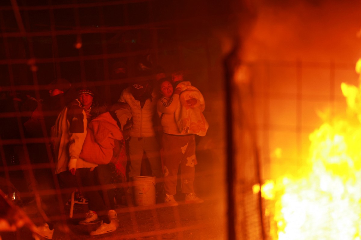 Images of chaos at a migrant center on the US-Mexico border ahead of Trump