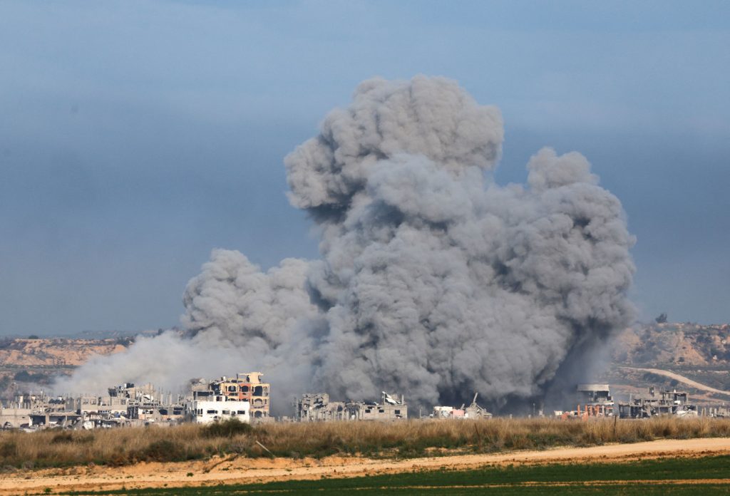 Rapid developments in Gaza: The ceasefire has not started - We continue to bombard, says the IDF
