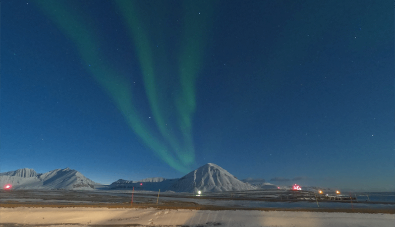 Super geomagnetic storms left tractors moving alone