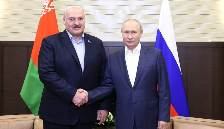 “Last dictator of Europe” reelected with 87.6% of the votes. “Victory convincing,” says Putin