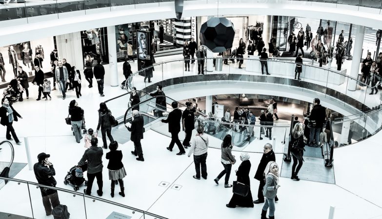 Shopping at the mall breaks records in Portugal. Has the “paradox of choice” arrived?